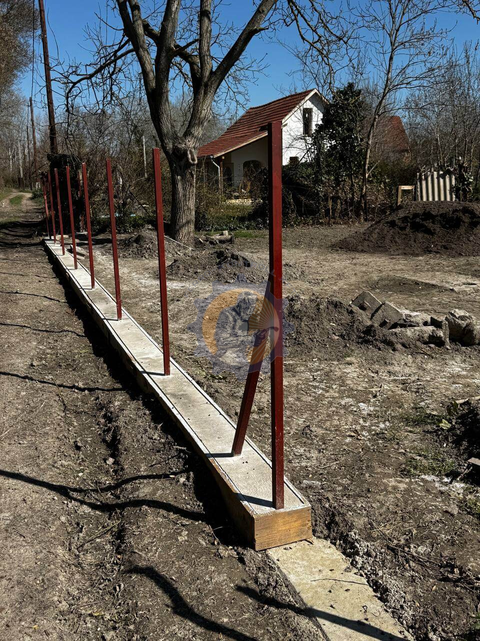 Acélkerítés tartóelem